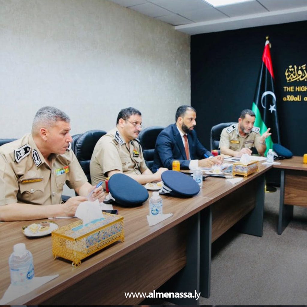 333 12 لجنة بمجلس الدولة تبحث جهود مصلحة الأحوال المدنية في تدقيق سجلاتها