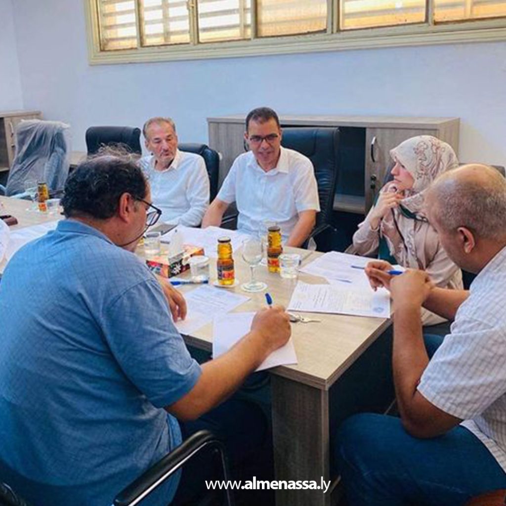 Extra 324 اجتماع لجنة الصحة الحيوانية المكلفة بتقييم المخاطر البيطرية المرتبطة بالأورام