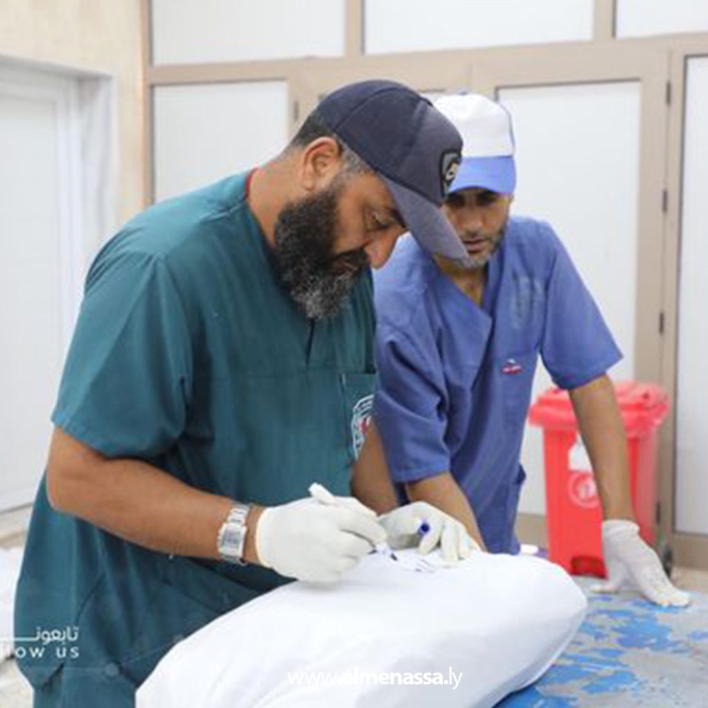 Extraaaaa 44 انتشال 17 جثة من حي الكامبو بسرت واكتشاف مقبرة جماعية بحي الجيزة