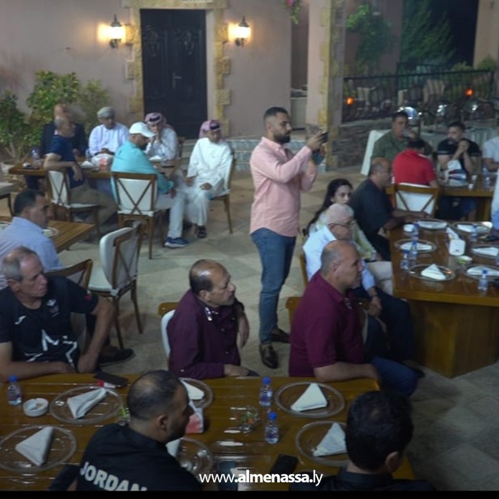 extra2 5 اتحاد الأردني لكرة الطائرة يقيم حفل عشاء للمنتخبات المشاركة في بطولة العربية