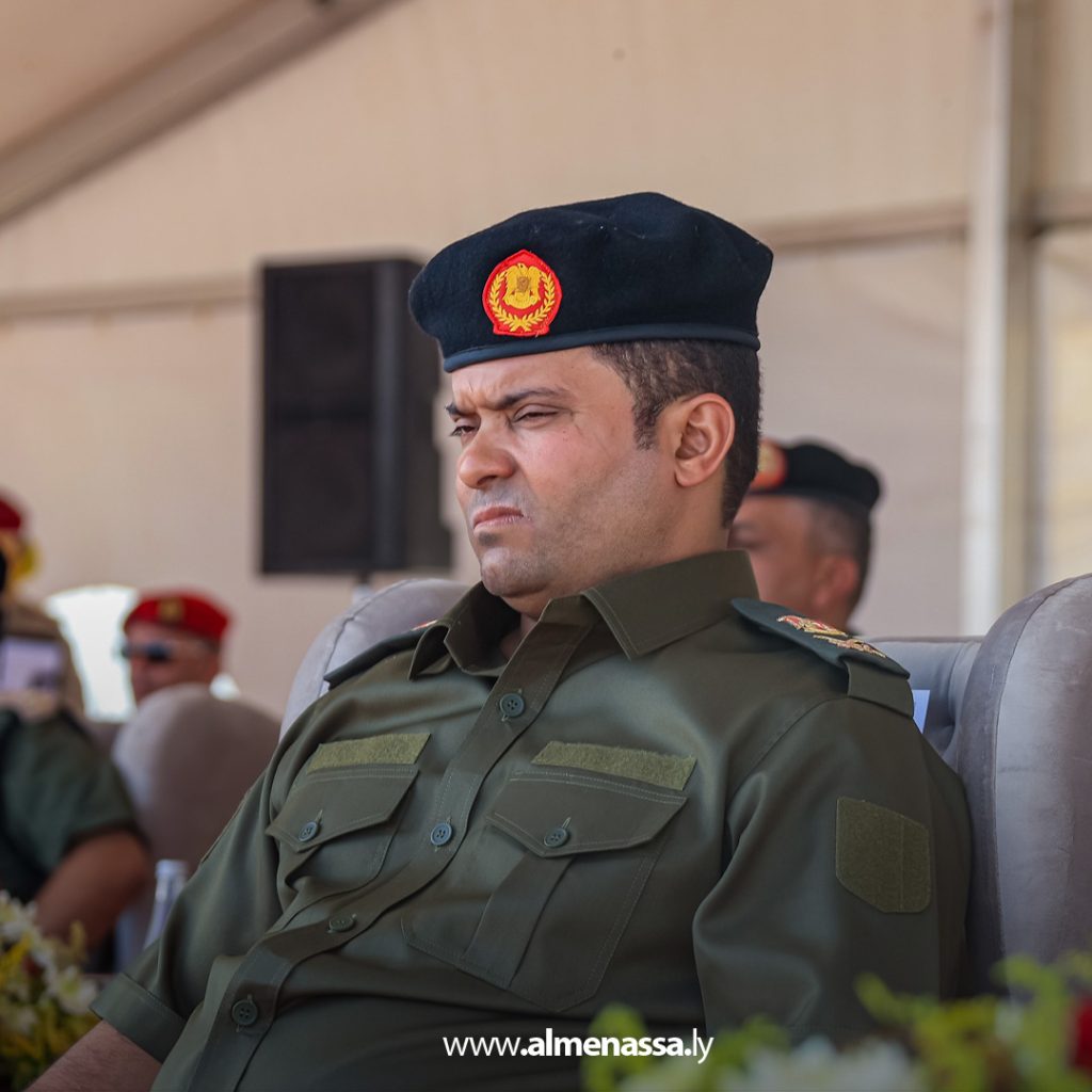 012 1 الفريق صدام حفتر يشارك في تخريج الدفعة الأولى من مجندي مركز تدريب قنفودة
