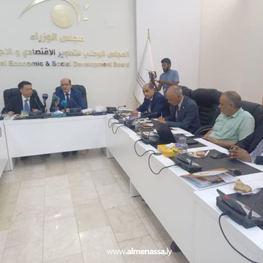 Extra 269 اعتماد الاستراتيجية الوطنية للطاقات المتجددة وكفاءة الطاقة