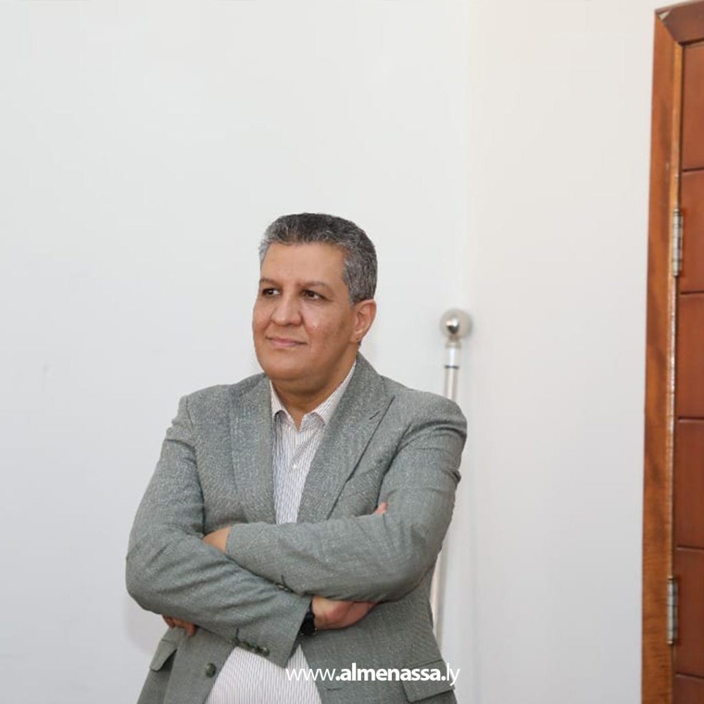 Extra copy1 2  المقريف يؤكد على أهمية تعزيز مهارات المعلمين