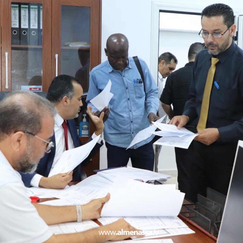 Extra2 114 توزيع صكوك الميزانية التشغيلية المخصصة لمراقبات التعليم بالبلديات