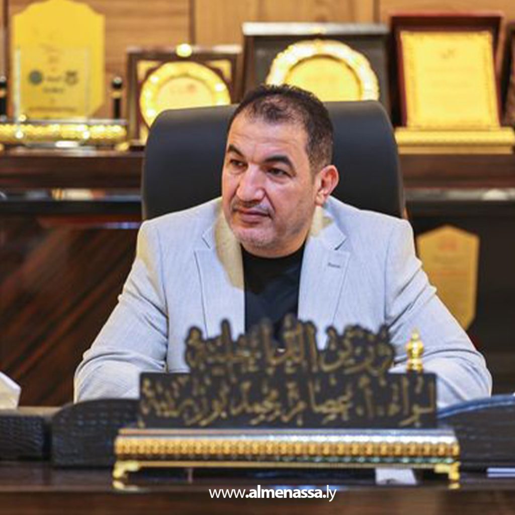 Extra2 43 أبوزريبة يبحث مع مدير أمن جردس العبيد الوضع في البلدية