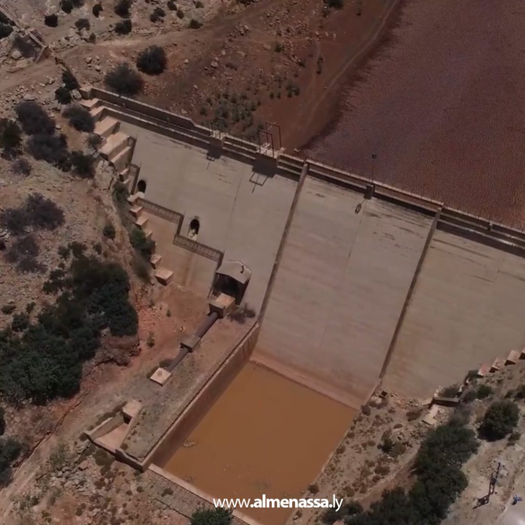 لجنة الطوارئ والاستجابة السريعة تتفقد السدود والحواجز الترابية في وادي القطارة ووادي جازا 7 Extra8 لجنة الطوارئ والاستجابة السريعة تتفقد السدود والحواجز الترابية في وادي القطارة ووادي جازا