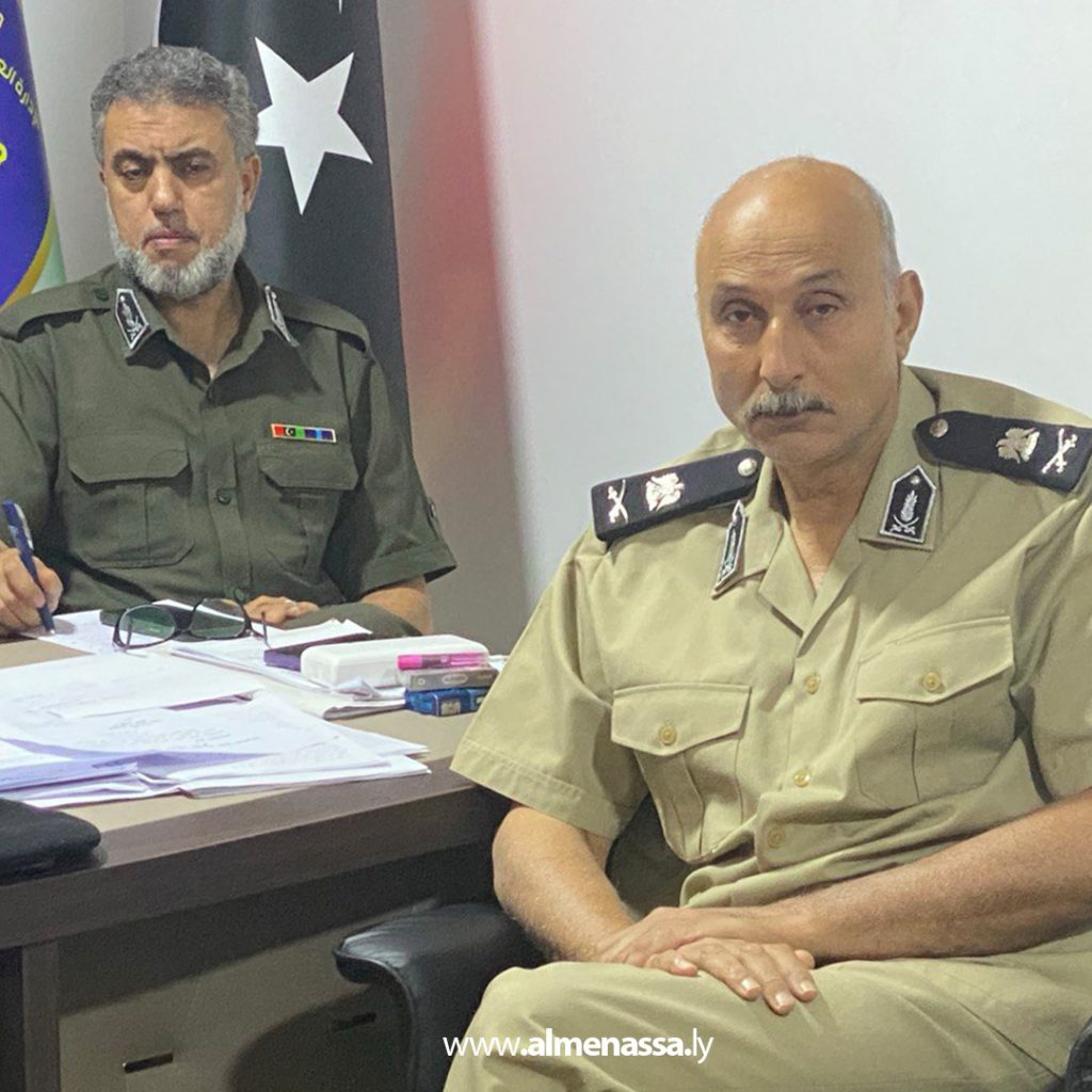 Extraaaaaaa اللجنة الأمنية بالجنوب الشرقي تعقد اجتماعاً طارئاً استعداداً للأمطار الغزيرة على العوينات والكفرة