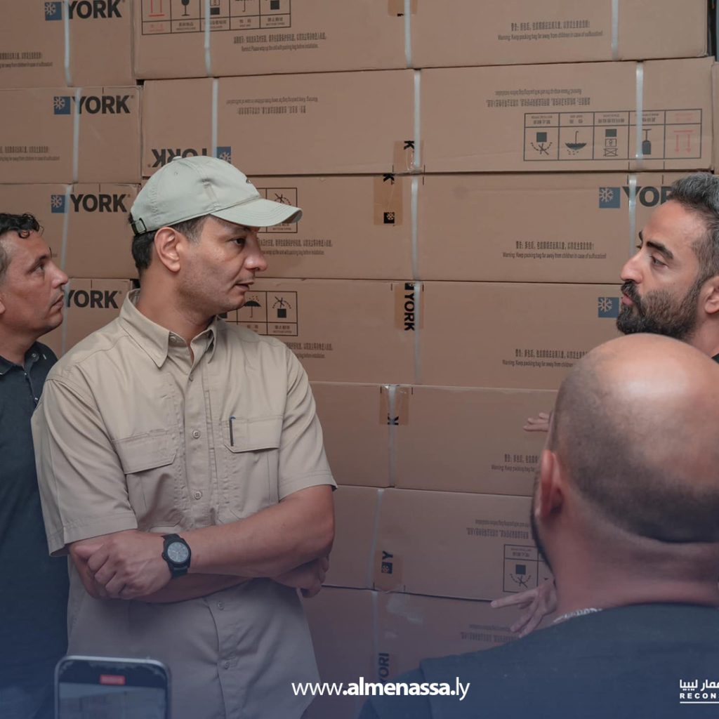 Extraaaaaaaa مدير عام صندوق التنمية وإعادة إعمار ليبيا يقوم بزيارة تفقدية لمشروع صيانة كلية الاقتصاد بجامعة بنغازي