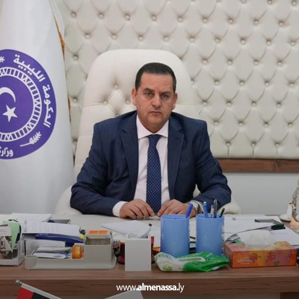 3 34 الحويج يبحث مع نقيب الأخصائيين الاجتماعيين مشروع المصالحة الوطنية