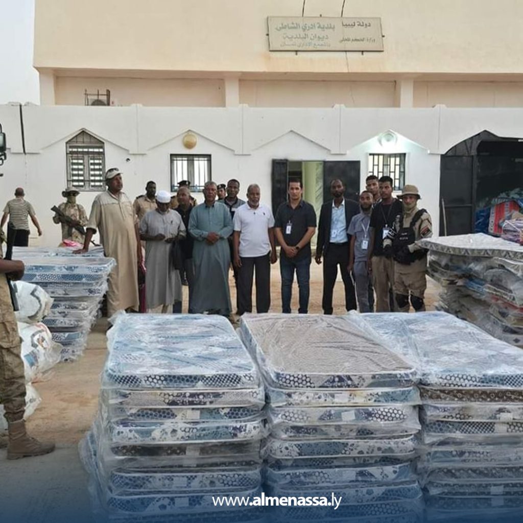 Extra 198 وصول أولى شحنات المساعدات لمناطق تمسان والمنصورة والزاقوبة بوادي الشاطئ