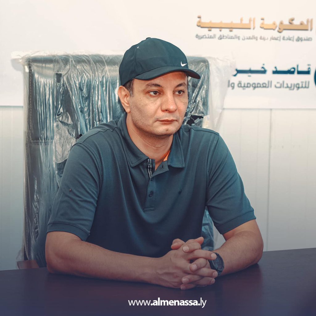 Extra10 7 بلقاسم حفتر يتفقد أعمال تعميق وتنظيف حوض ميناء درنة