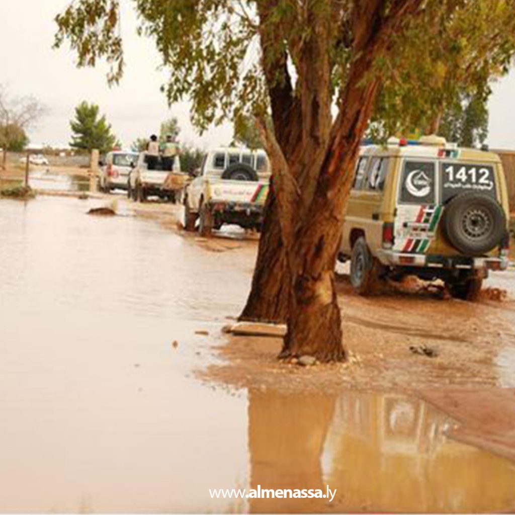 Extra2 157 طب الطوارئ ينقذ شخص غارق في وادي البلاد ببني وليد