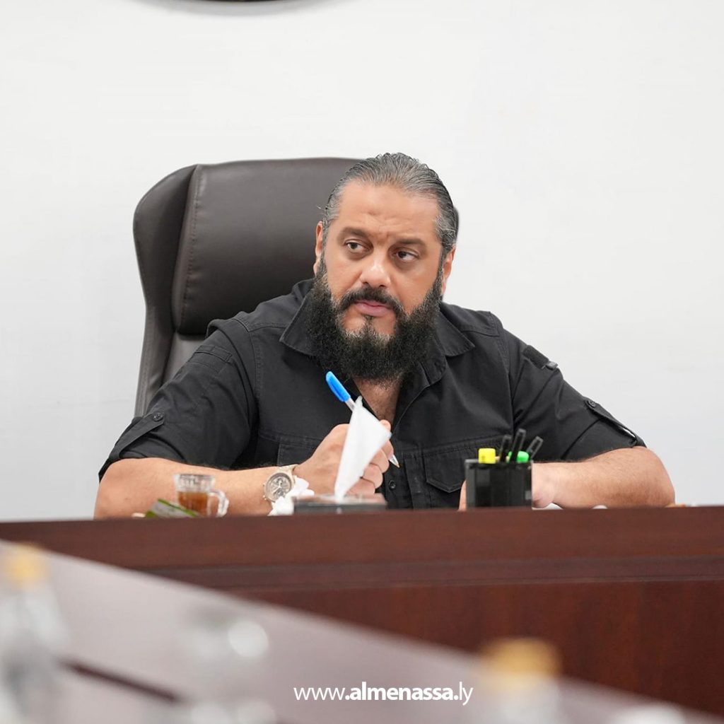 Extra2 175 هويدي يناقش الخطط الأمنية التي يعتزم جهاز البحث الجنائي إطلاقها خلال الفترة المقبلة