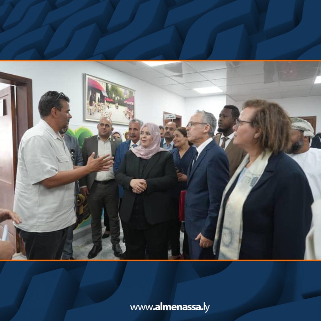 Extra2 176 الكيلاني تزور مركز تأهيل أطفال التوحد ودار الوفاء لرعاية العجزة