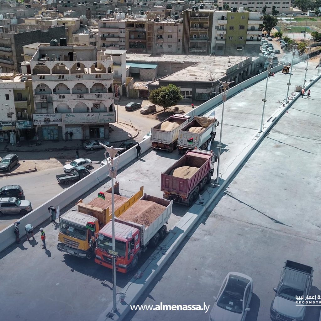 Extra2 211 صندوق التنمية وإعادة إعمار ليبيا يُعلن انتهاء تجربة تحميل الأثقال على كوبري السلماني