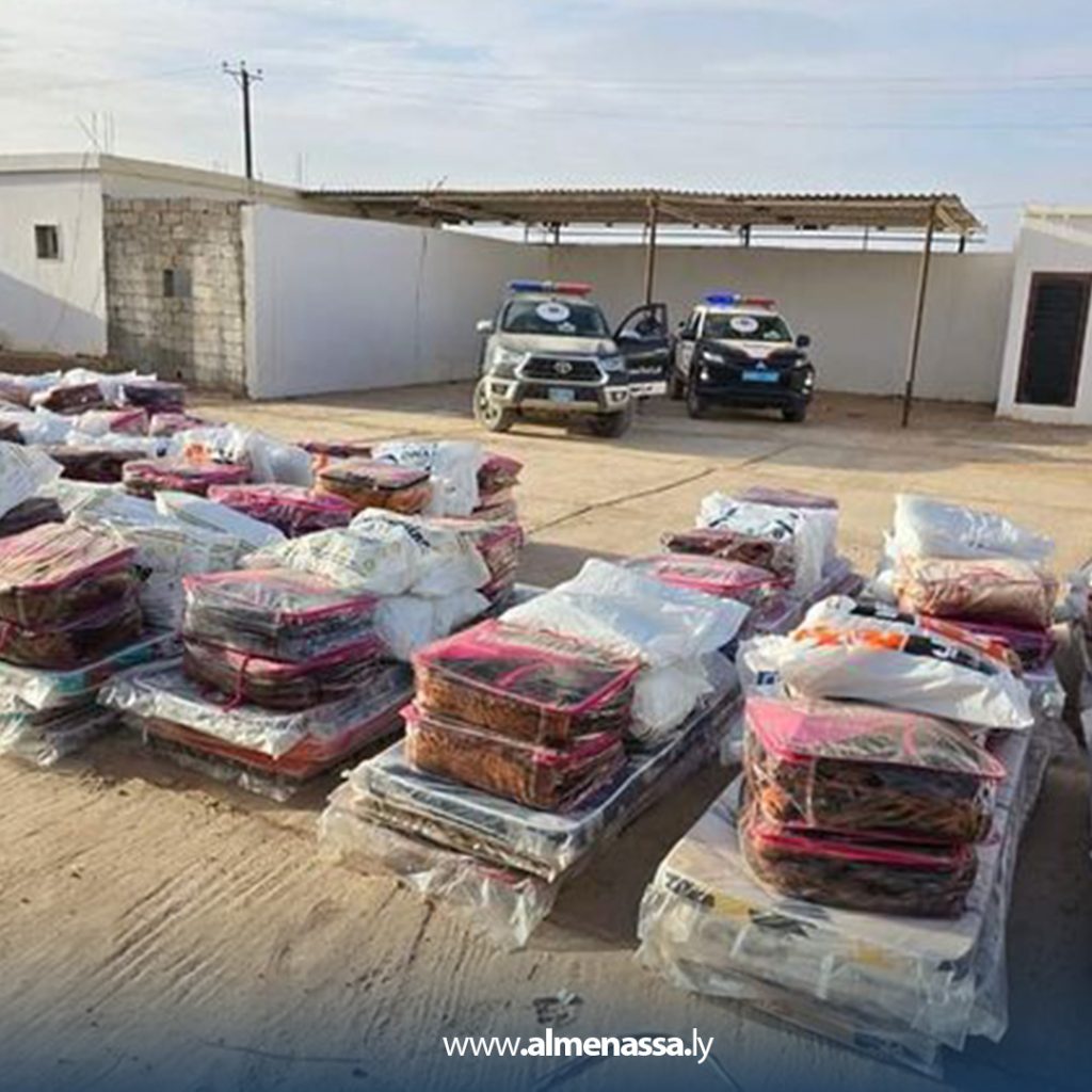 Extra3 136 وصول أولى شحنات المساعدات لمناطق تمسان والمنصورة والزاقوبة بوادي الشاطئ
