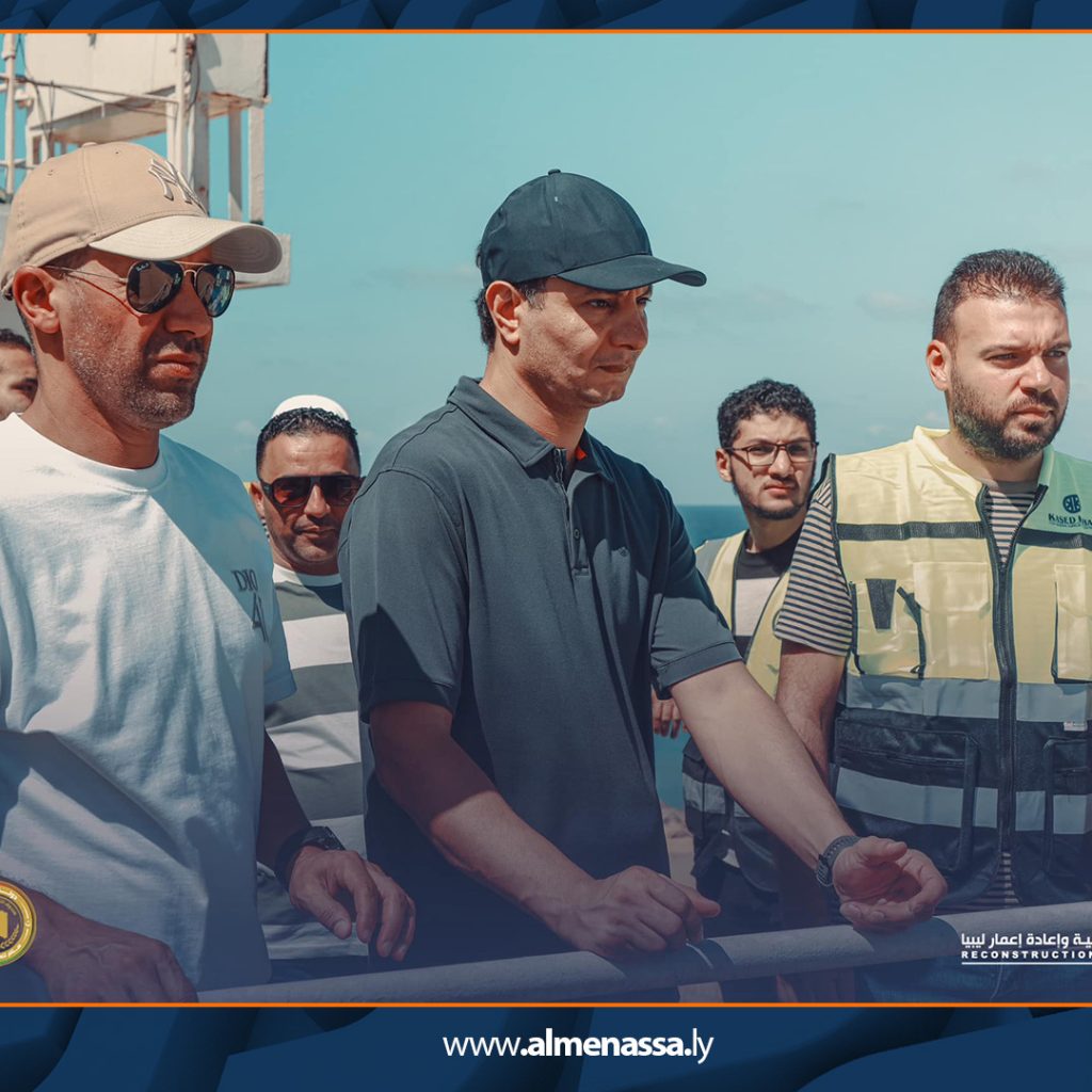 Extra3 149 بلقاسم حفتر يتفقد أعمال تعميق وتنظيف حوض ميناء درنة