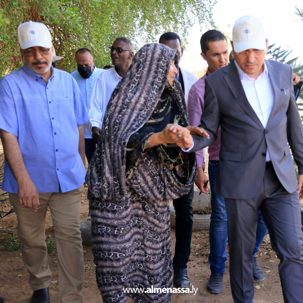 Extra5 47 لجنة الطوارئ تزور أحياء بسبها وتستمع لمشاكل المواطنين