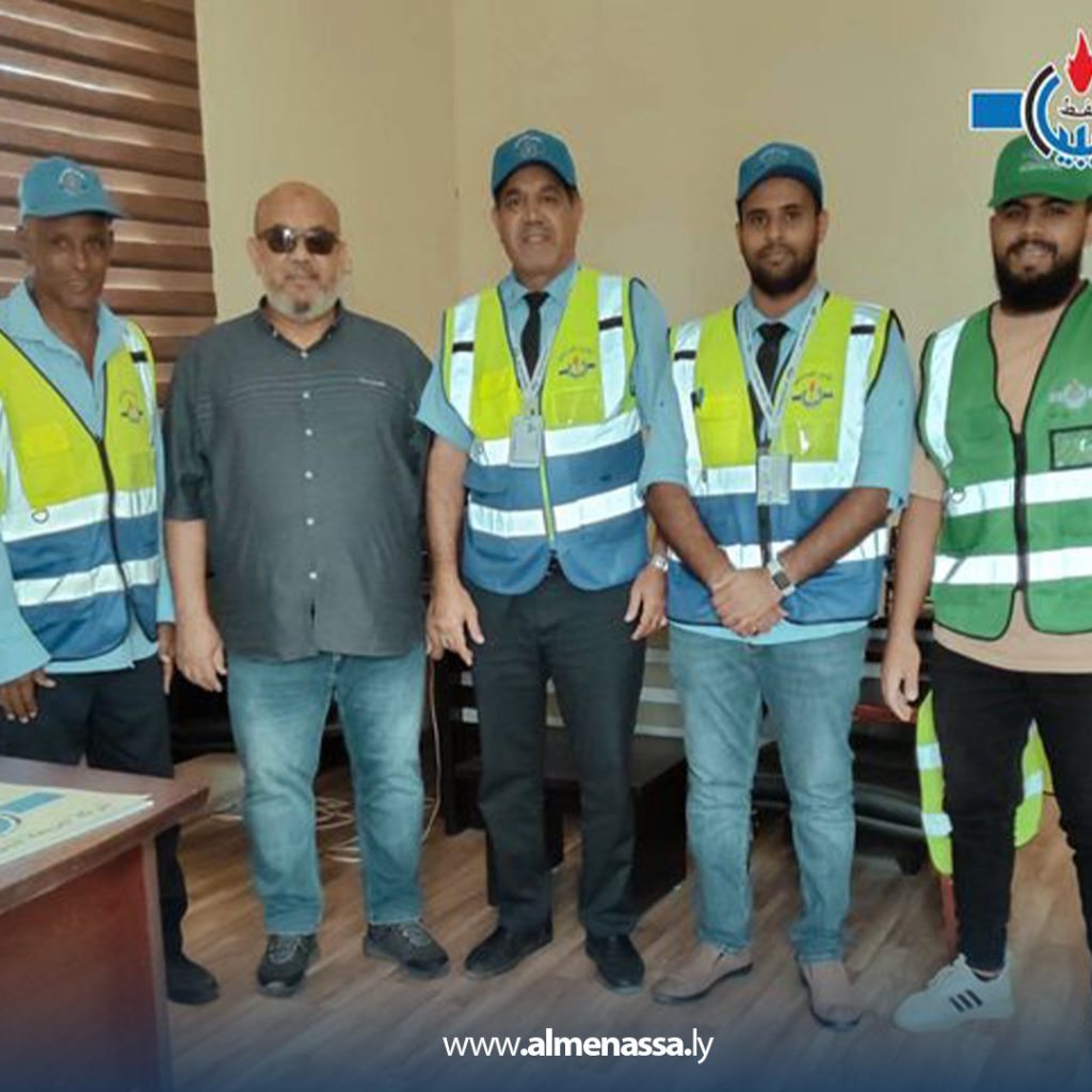 ‏‏Extra2 نسخة 1 شركة البريقة: مدير الأمن الصناعي يتفقد عددا من المواقع