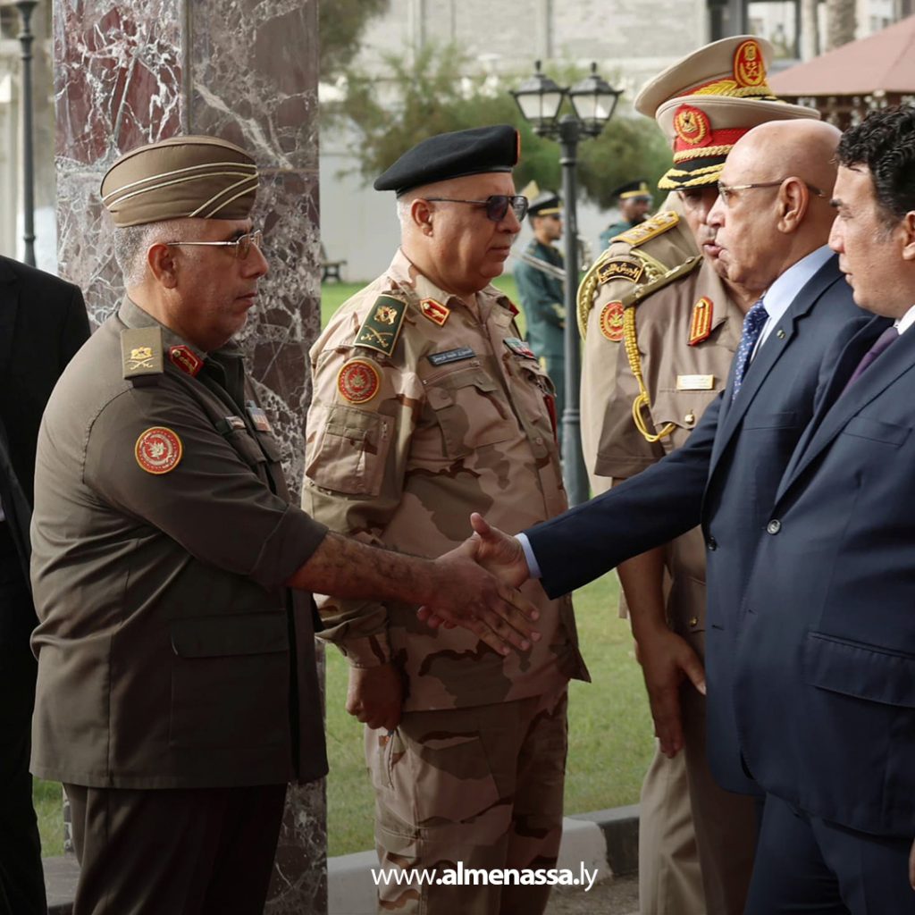 02 14 المنفي يستقبل رئيس الاتحاد الافريقي الرئيس الموريتاني محمد الغزاوي