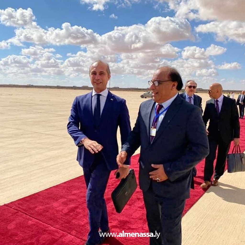 05 7 عميد بلدية سرت يستقبل ستيفاني خوري وعدد من السفراء للمشاركة في أعمال اللجنة العسكرية 5+5 بسرت