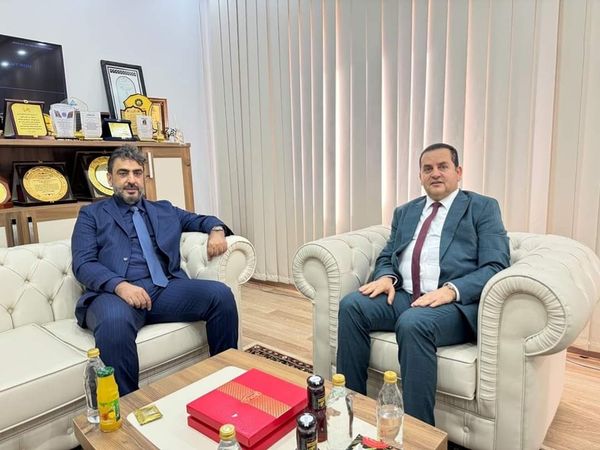 1 وزارتا الخارجية والكهرباء تبحثان الاستفادة من التجارب الدولية للشركات 