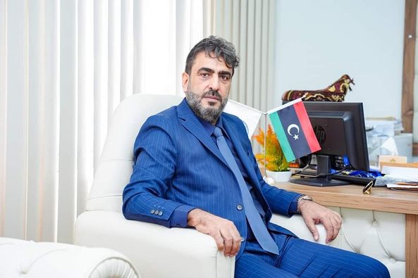 2 وزارتا الخارجية والكهرباء تبحثان الاستفادة من التجارب الدولية للشركات 