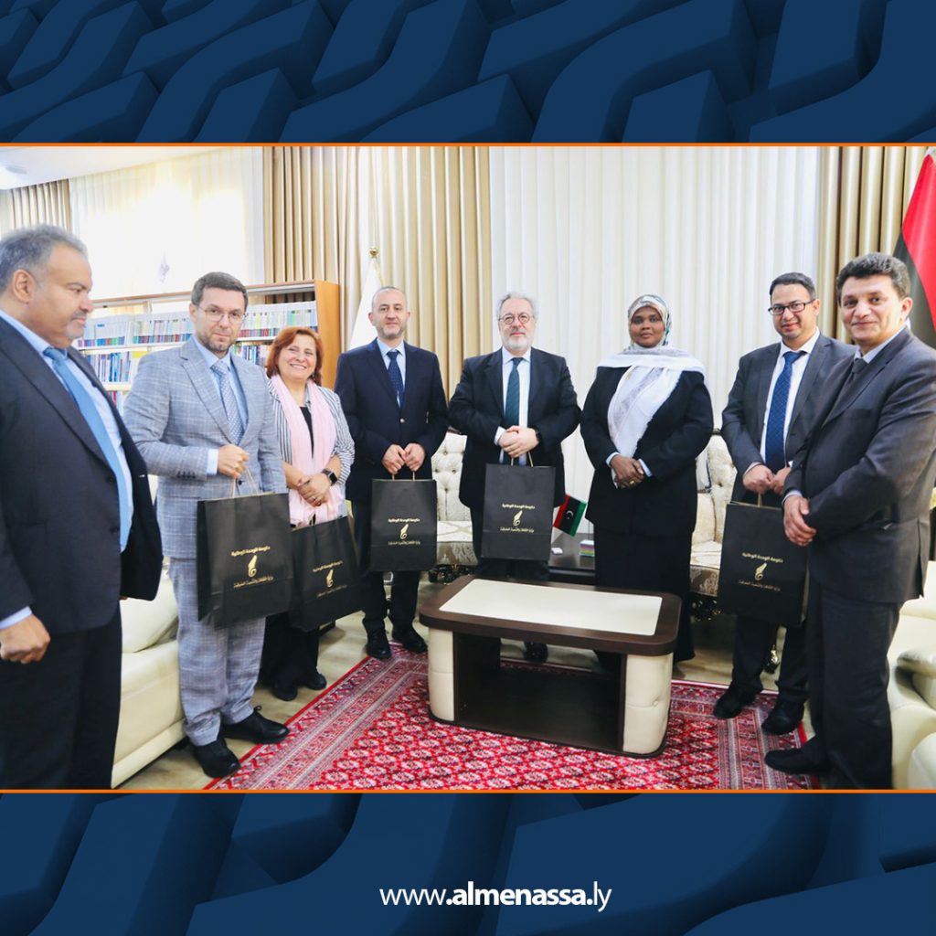 Extra 103 توغي تستقبل المدير العام لمركز الأبحاث للتاريخ والفنون والثقافة الإسلامية