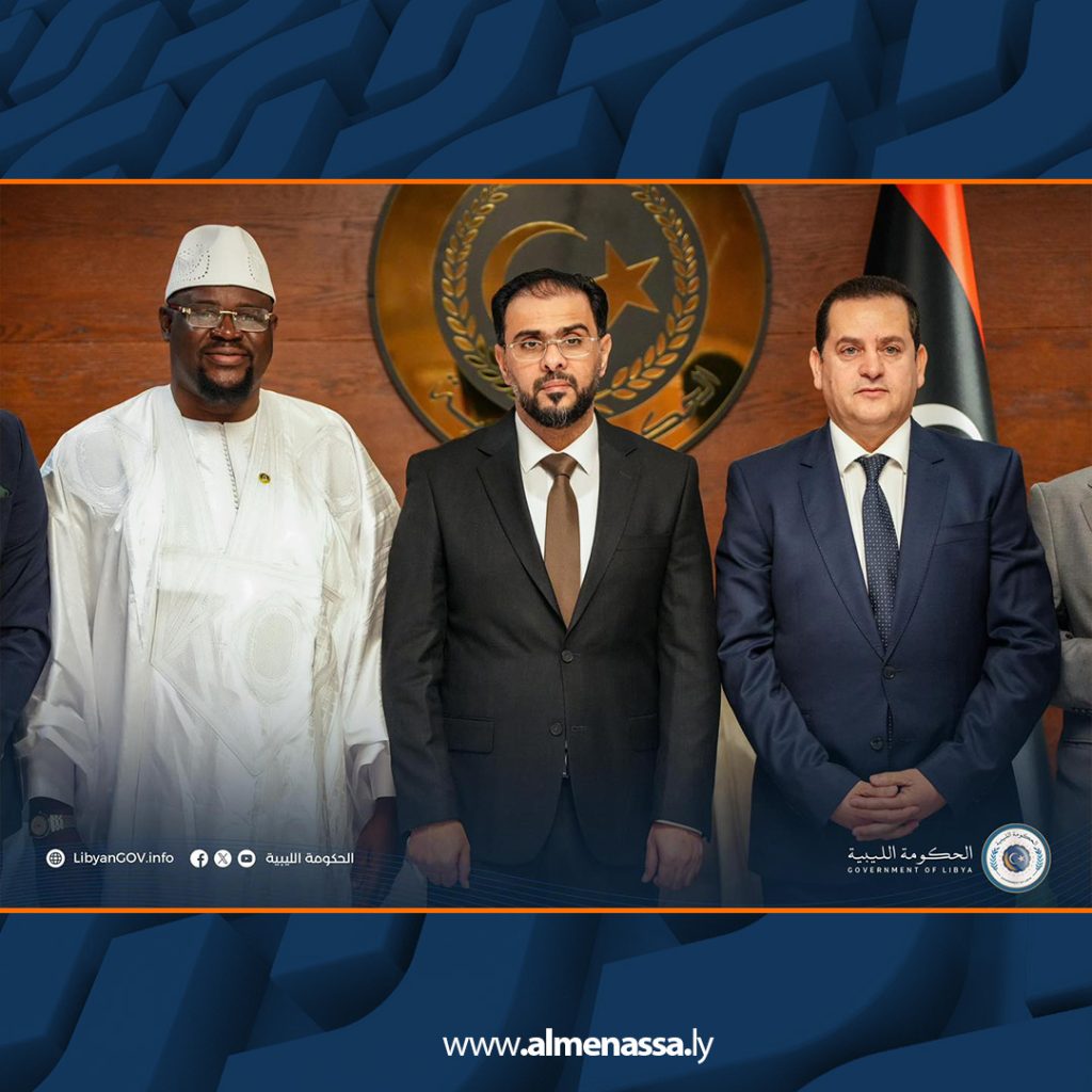 Extra 18 حمّاد يستقبل المبعوث الخاص لرئيس جمهورية ليبيريا