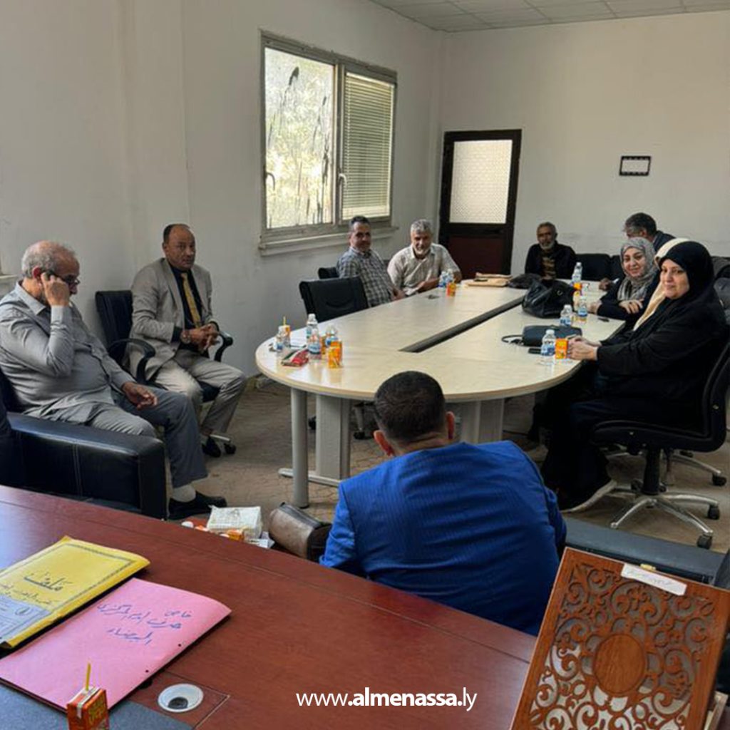 Extra 262 رئيس مصلحة أملاك الدولة يتفقد مكاتب البيضاء وشحات