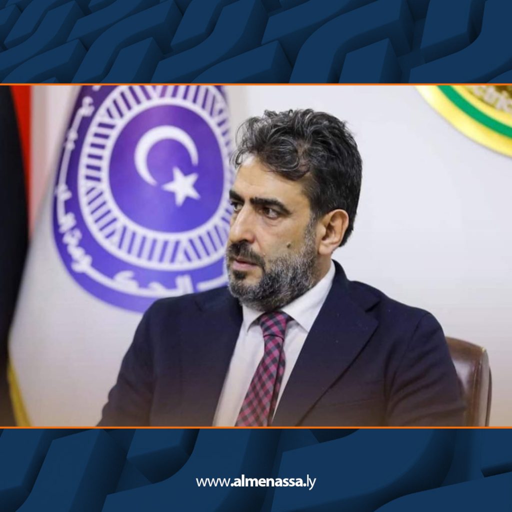 Extra 592 وزارة الكهرباء توقّع اتفاقية لتسهيل حصول موظفيها على سيارات