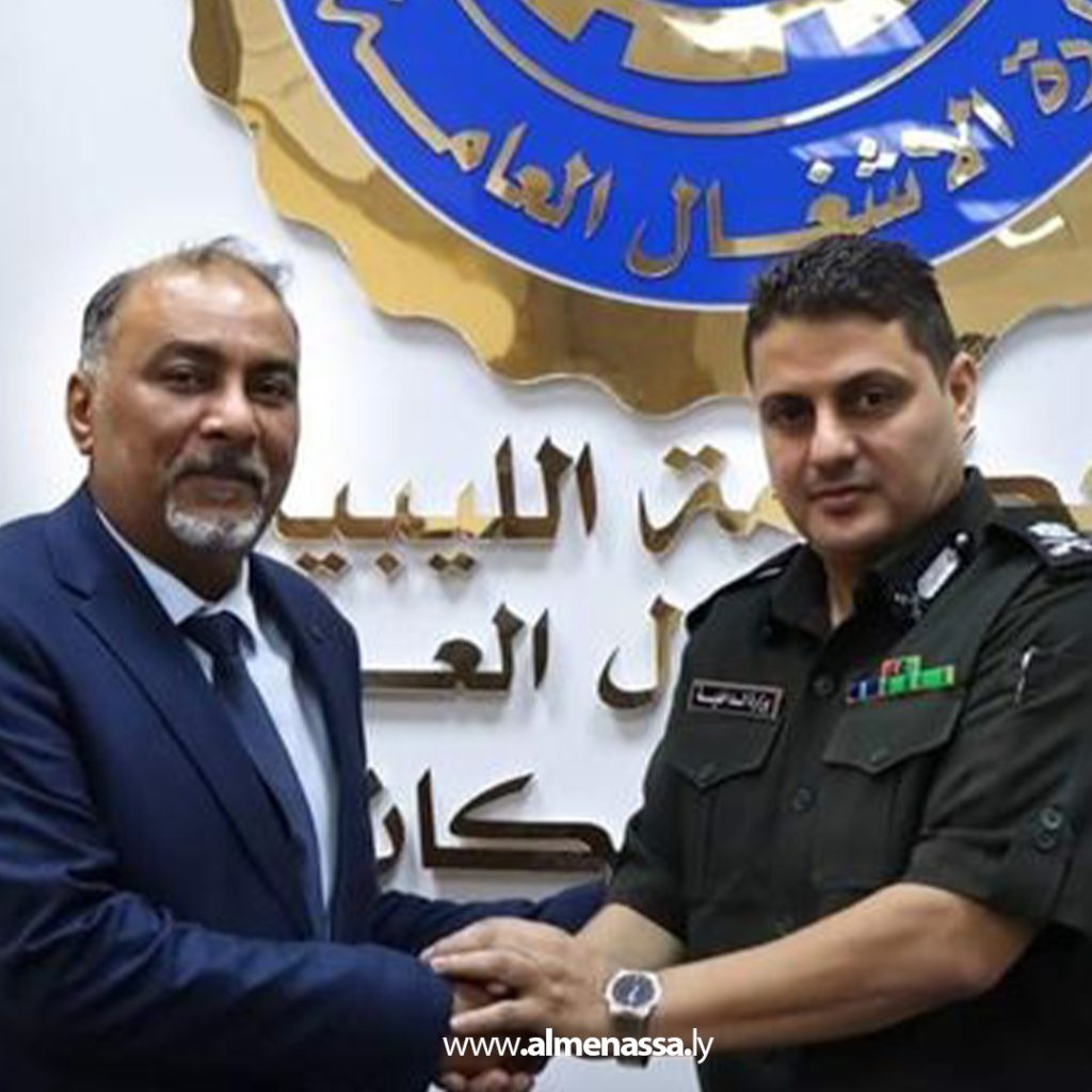 Extra 62 وزير الأشغال يناقش تقييم شركات الأشغال العامة
