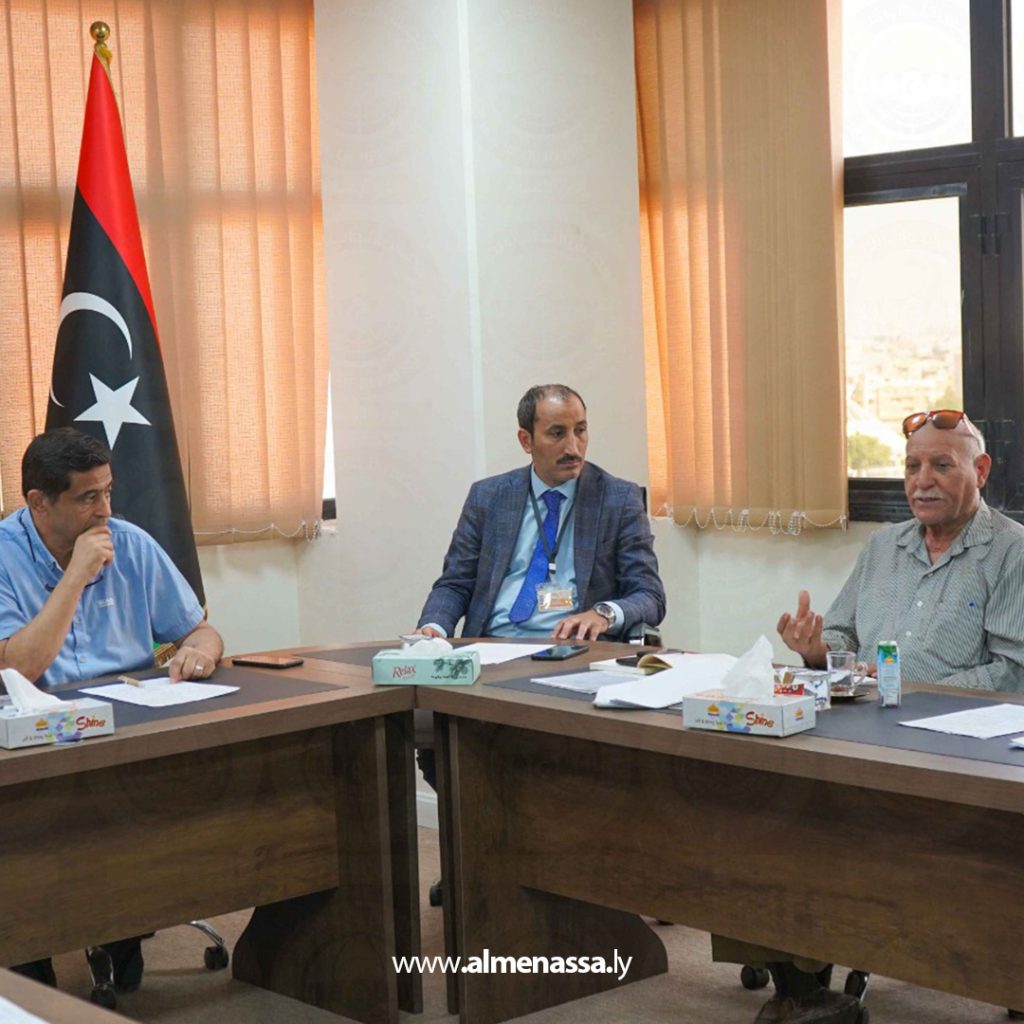 Extra 624 أعضاء مجلس النواب يناقشون مقترح قانون الصيدلة والدواء