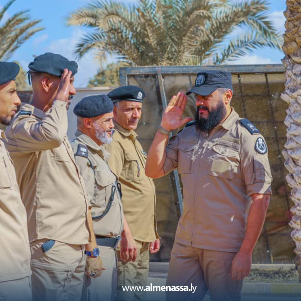 Extra1 115 مدير أمن بنغازي الكبرى يواصل سلسلة اجتماعاته مع رؤساء الأقسام وضباط المديرية