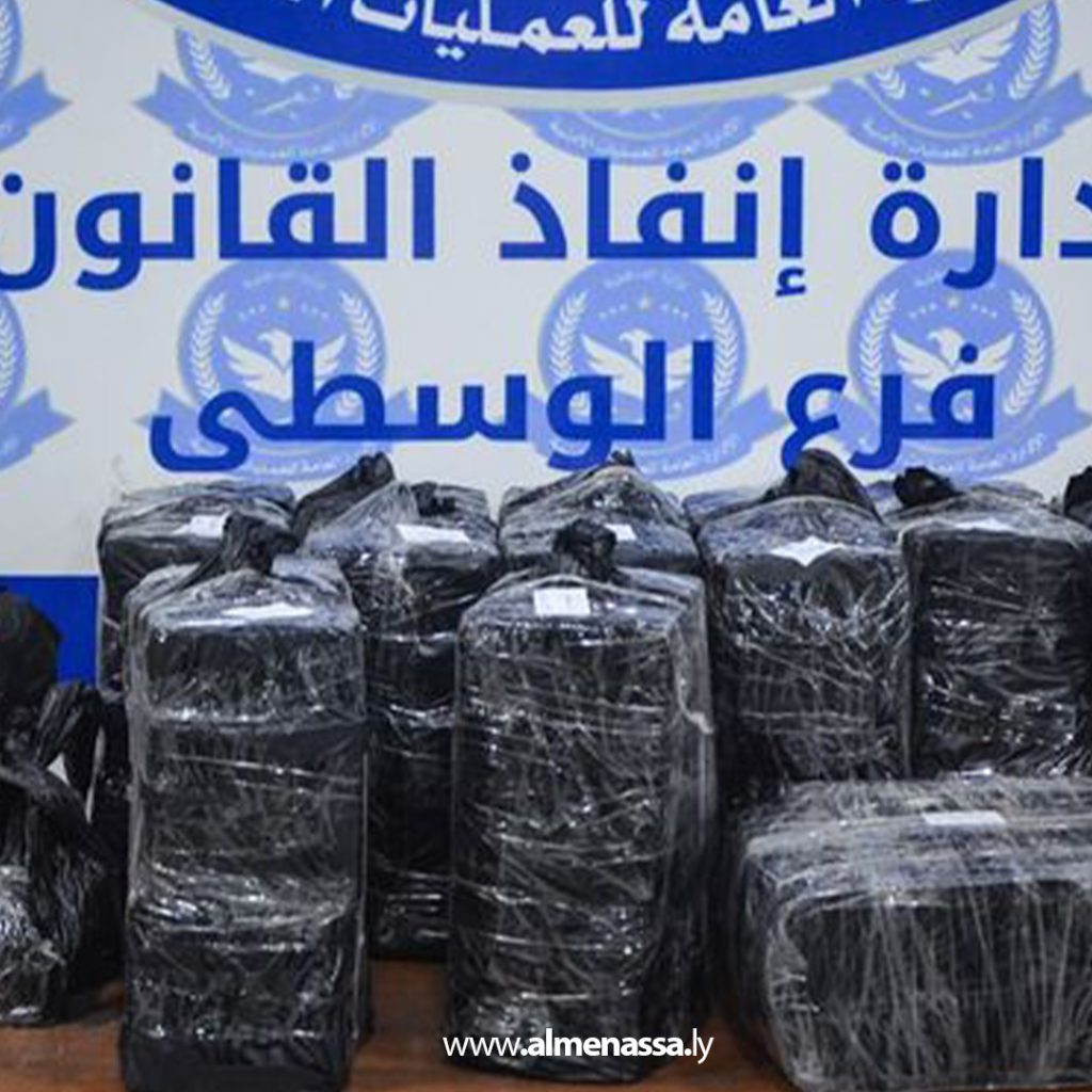 Extra1 82 إنفاذ القانون تُطيح بعصابة حاولت تهريب 14 مليون دولار وسبائك فضة