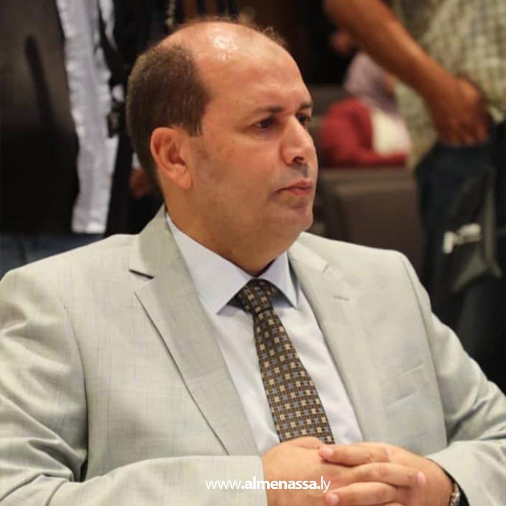 Extra11 11 جامعة بنغازي تشارك في ندوة سياسات وتشريعات الطاقة المتجددة