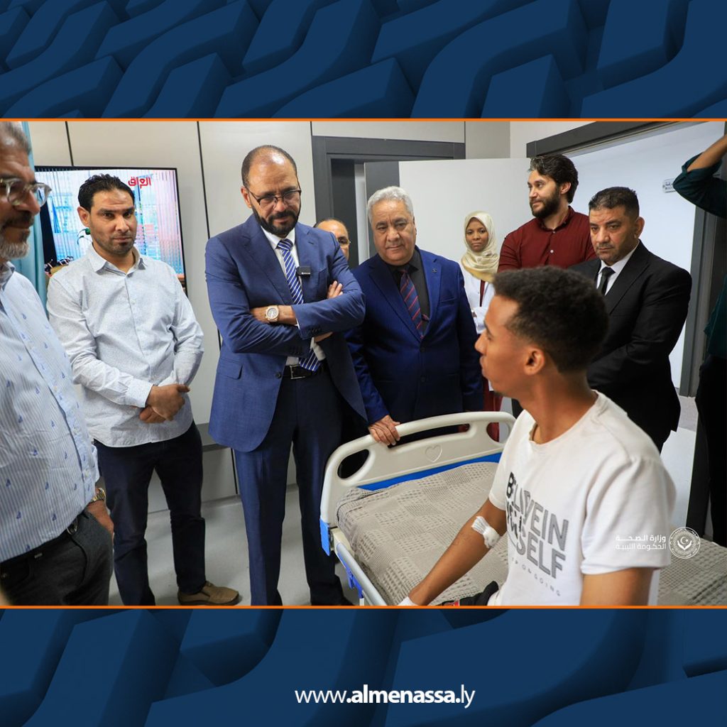 وزير الصحة يتابع عمليات جراحات العمود الفقري وزراعة النخاع في بنغازي ضمن برنامج توطين العلاج 5 Extra13 4 وزير الصحة يتابع عمليات جراحات العمود الفقري وزراعة النخاع في بنغازي ضمن برنامج توطين العلاج