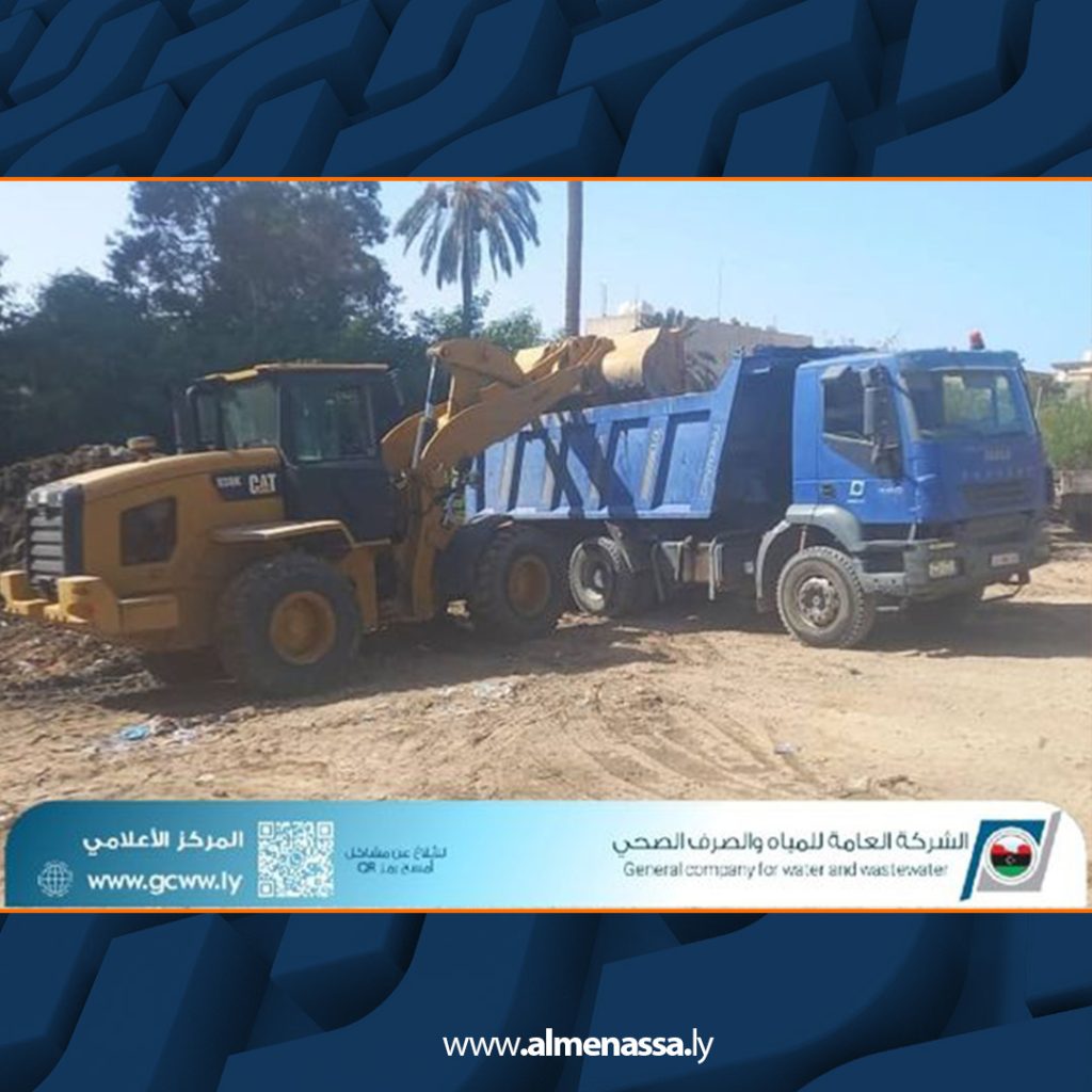 انتهاء نقل مخلفات المكب المرحلي سوق الجمعة إلى مكب النقلية 2 Extra2 200 انتهاء نقل مخلفات المكب المرحلي سوق الجمعة إلى مكب النقلية