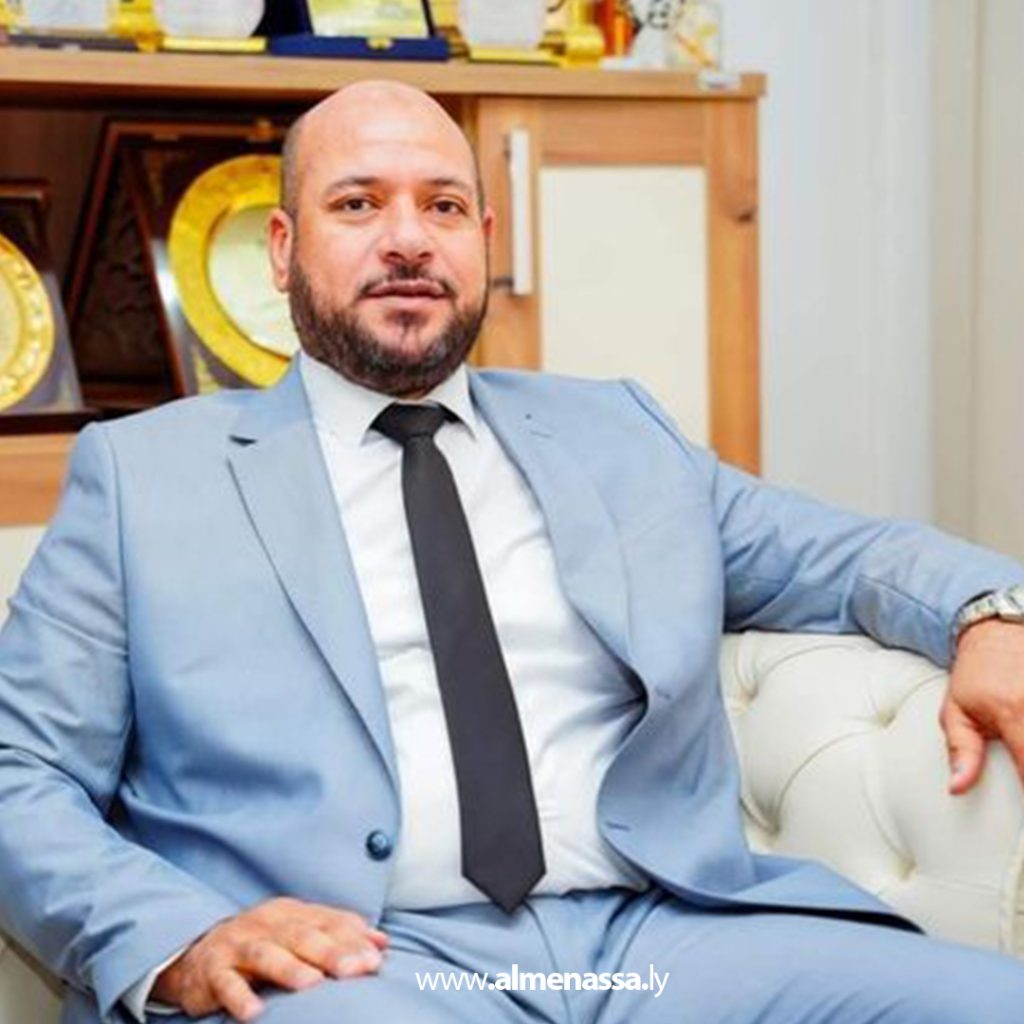 Extra2 215 وزارتا الخارجية والصناعة تبحثان الاستفادة من الخبرات الدولية