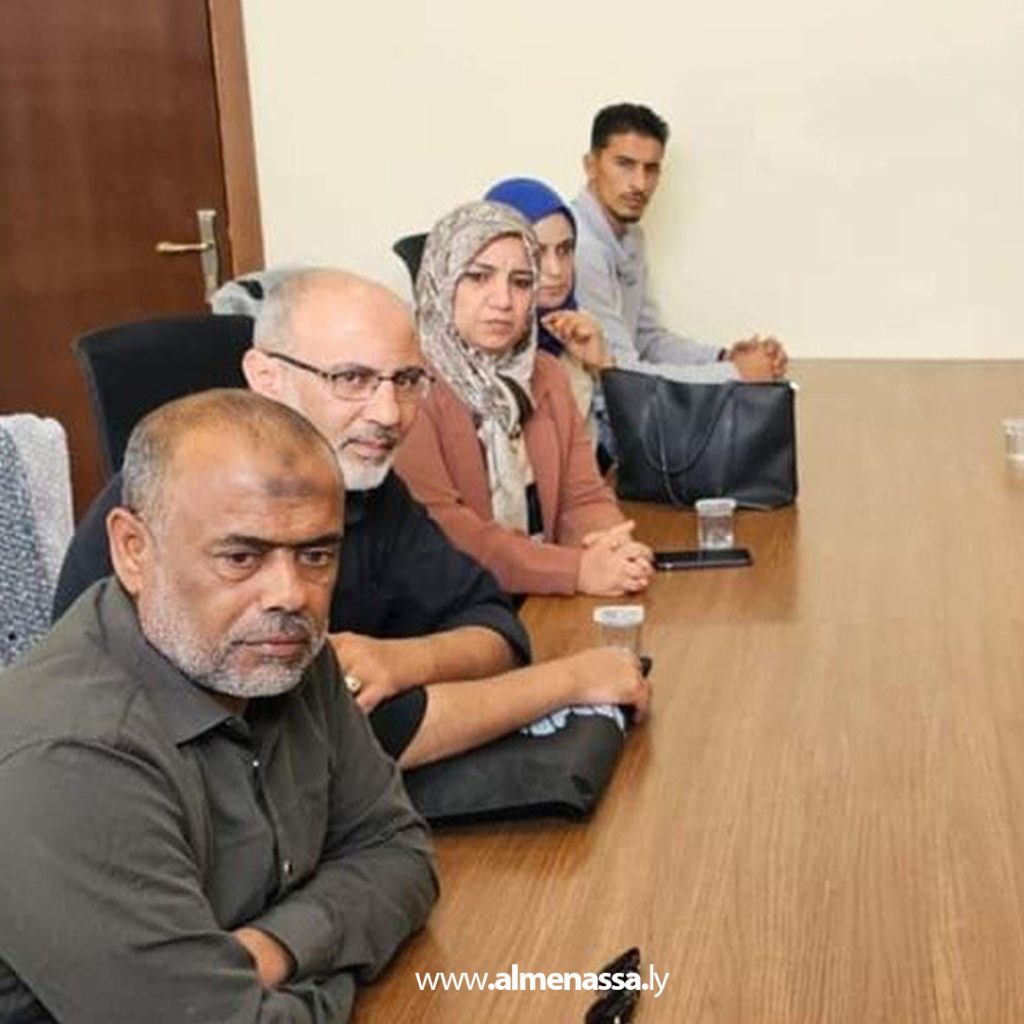 Extra2 300 وزارة التعليم تبحث جهود الخدمة الاجتماعية في درنة