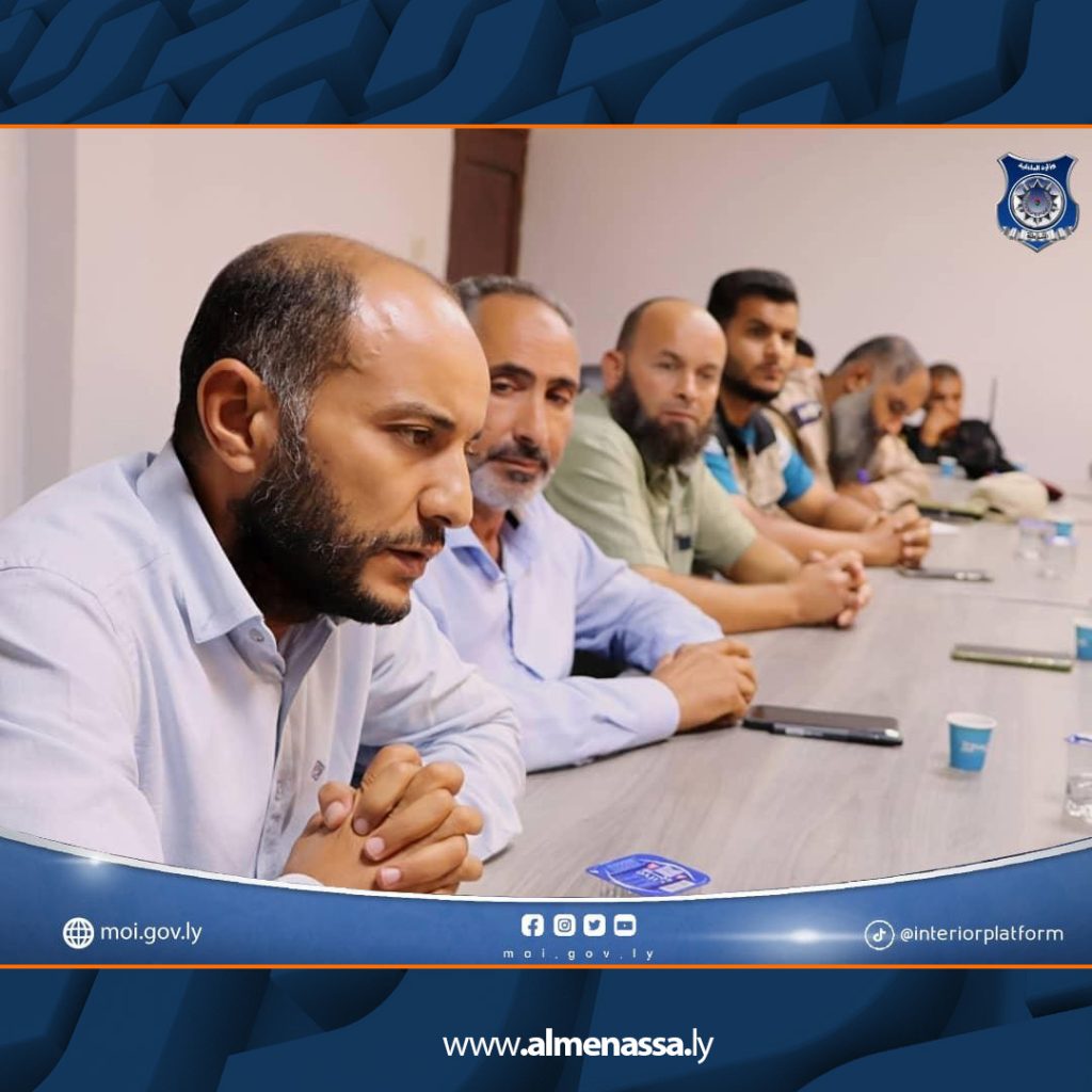 Extra2 351 الغرفة الأمنية بصبراتة تبحث مواجهة التحديات المناخية