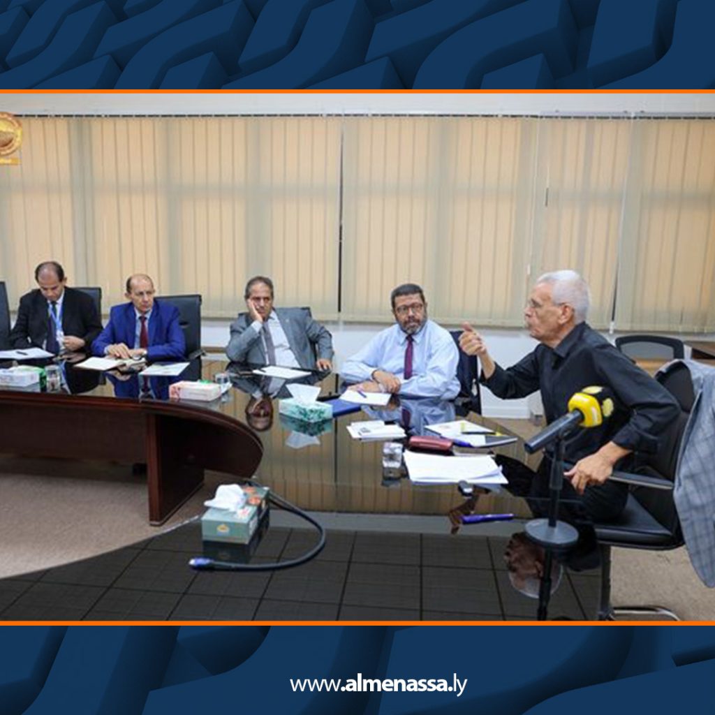 Extra2 438 مكتب دعم السياسات البرلمانية ينظم محاضرة حول التفكير الناقد