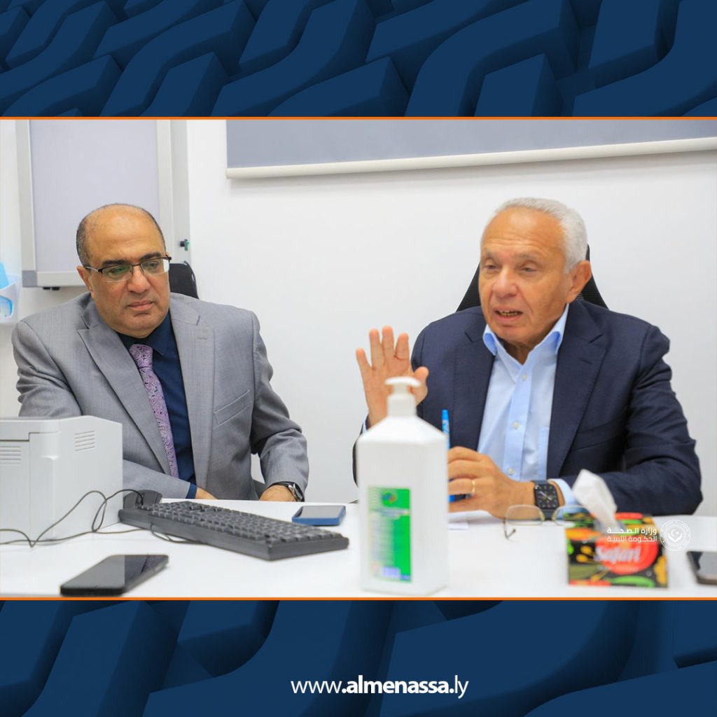 وزير الصحة يتابع عمليات جراحات العمود الفقري وزراعة النخاع في بنغازي ضمن برنامج توطين العلاج 7 Extra21 2 وزير الصحة يتابع عمليات جراحات العمود الفقري وزراعة النخاع في بنغازي ضمن برنامج توطين العلاج