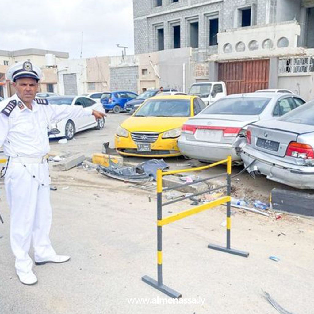 Extra3 135 أمن طرابلس يضبط سائق متهور يتسبب بحادث تصادم بين 5 سيارات