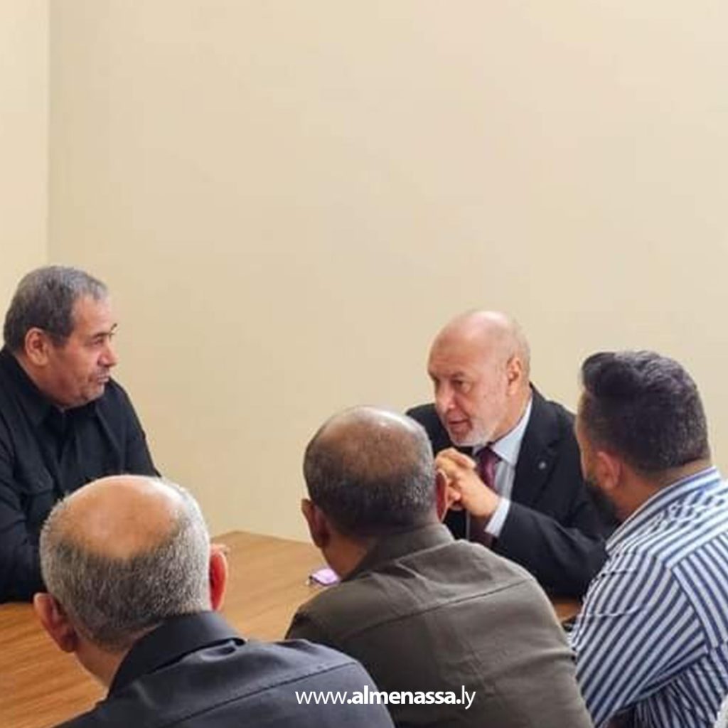 Extra3 214 وزارة التعليم تبحث جهود الخدمة الاجتماعية في درنة