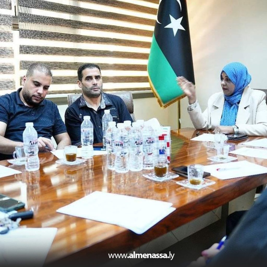 Extra3 74 وزارة الثقافة تبحث سبل تطوير الأداء الإداري