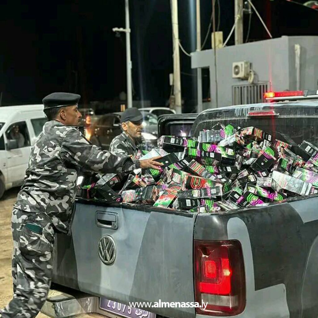 Extra3 93 ضبط سلع ممنوعة بمنفذ رأس اجدير البري