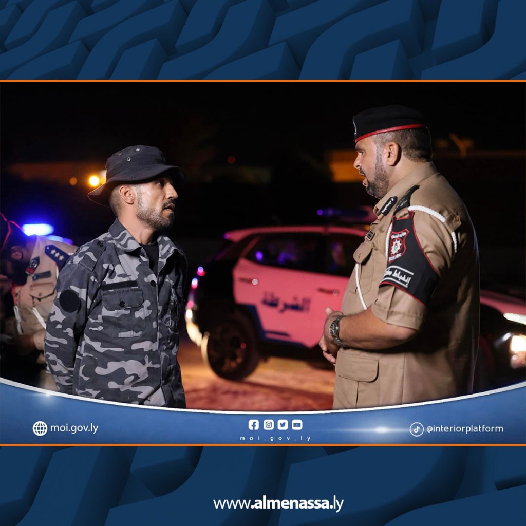 Extra3 94 وزارة الداخلية: وحدة الانضباط تجري جولة تفتيشية على التمركزات الأمنية بطرابلس