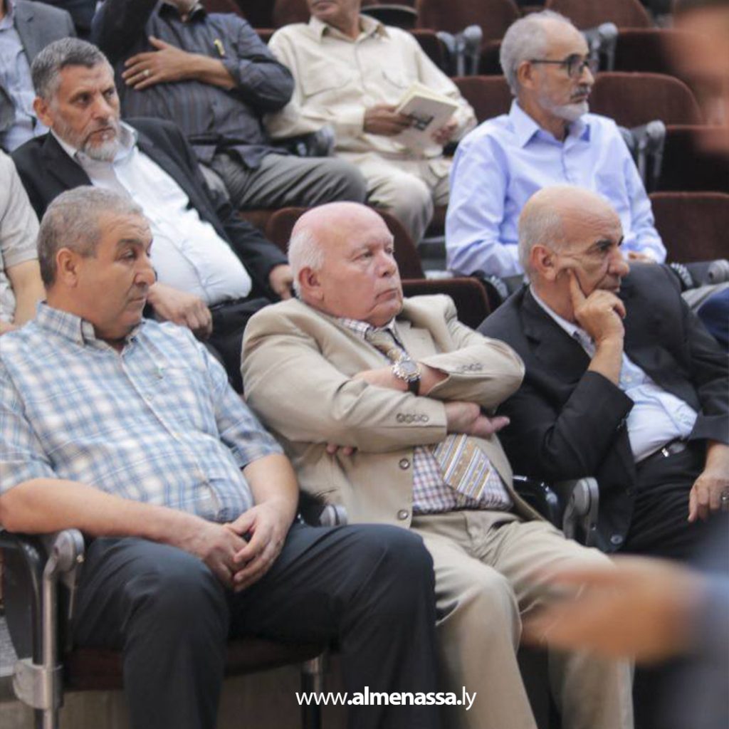 Extra4 101 رئيس مجمع اللغة العربية يؤكد أهمية الترجمة ودورها في نقل العلوم