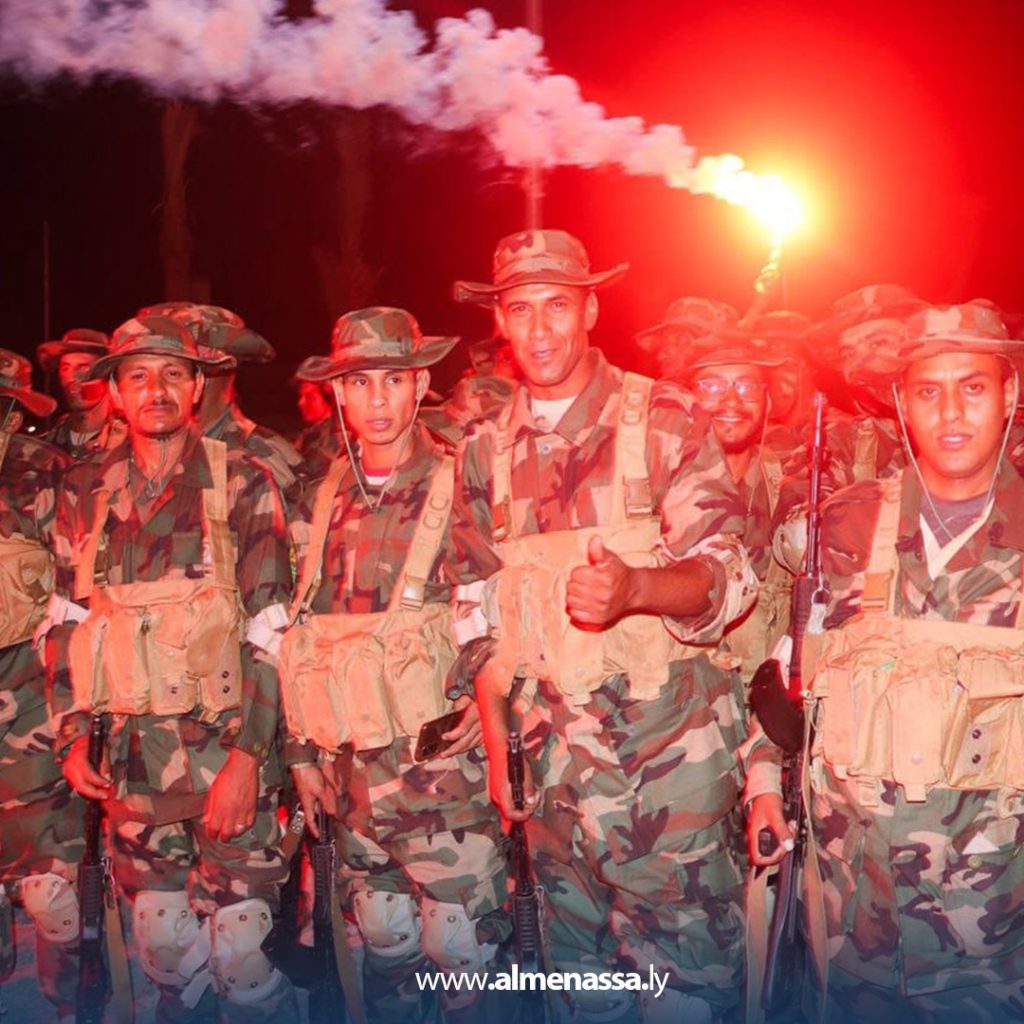 Extra4 144 بناء على تعليمات القائد العام .. قوات لواء طارق بن زياد تنفذ مسيراً ليلياً في سرت لتعزيز جاهزيتها الأمنية